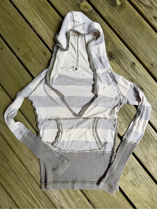 Free People Tops - Free People Striped Hooded Pullover hoodie Light Gray Cream size medium